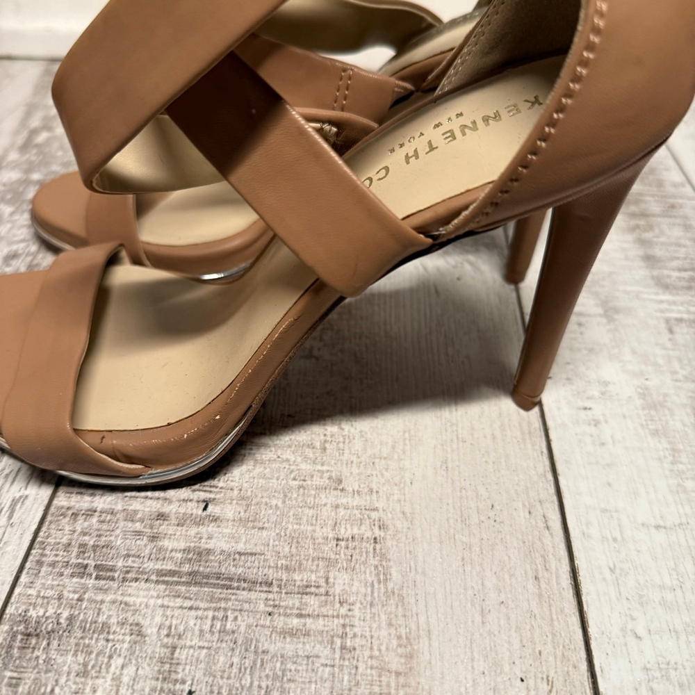 Kenneth Cole Brooke Cross High-Heel Sandals Beige Nude Size 7.5 Strappy Size 7.5 - Picture 3 of 8